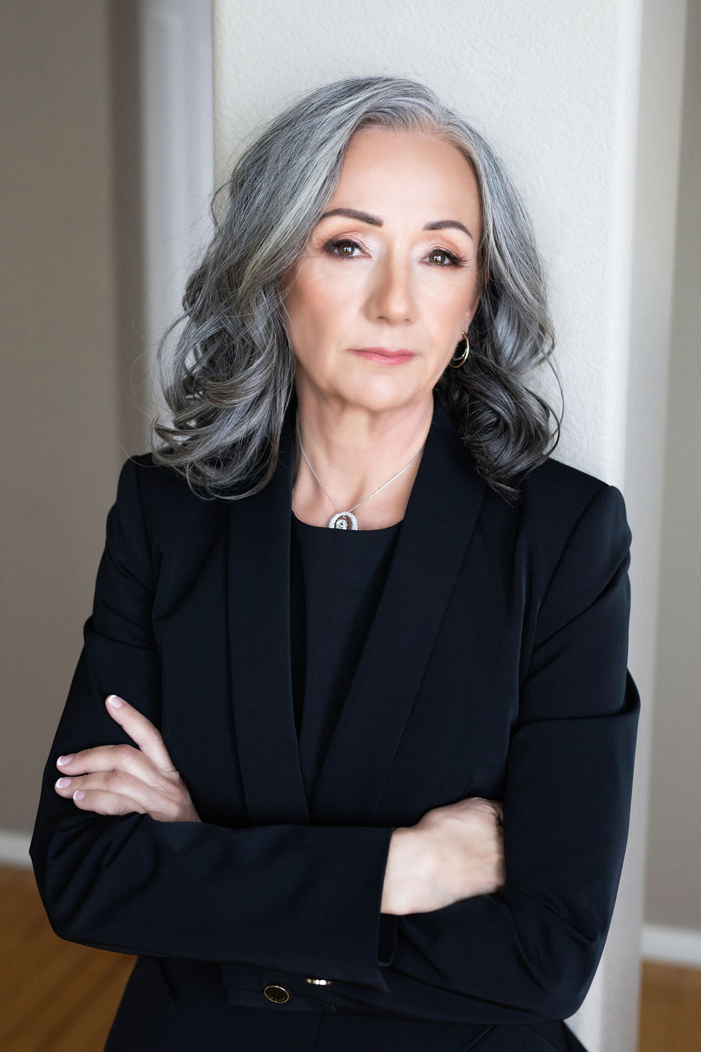 MiaPortrait&Boudoir_DianeHeadshots_11