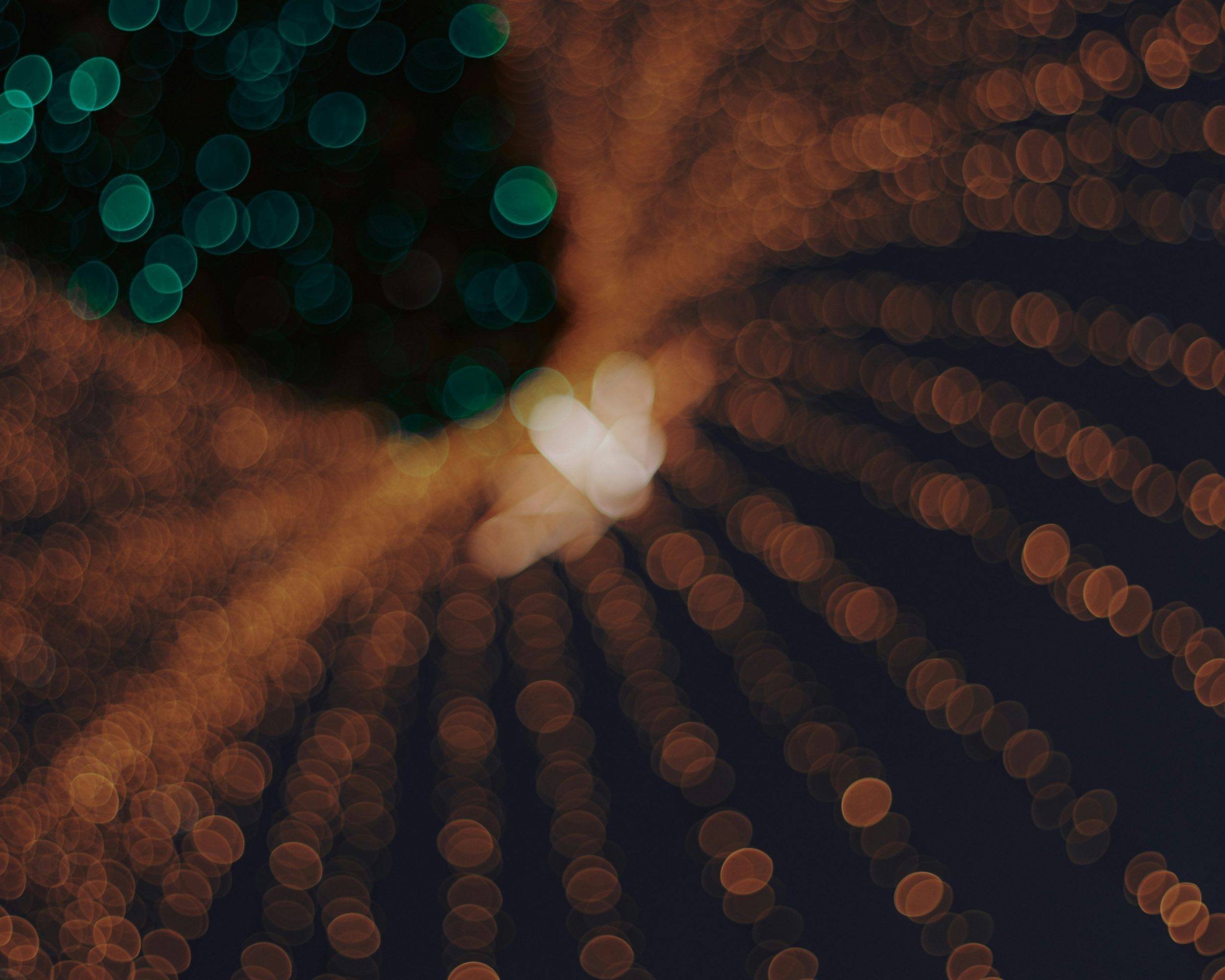 vladyslav-tobolenko-AqMIpehAlkM-unsplash