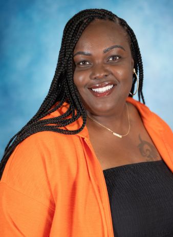 Aminah-Elster-Headshot-1