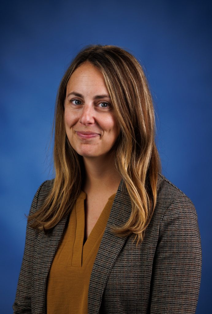 Portrait, Sharon Brett